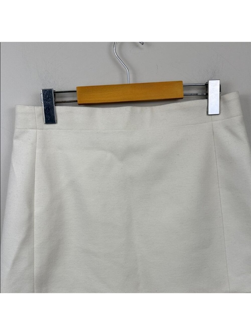 JUDITH & CHARLES Elegant Cream Women's classic a line wool blend Skirt Canada - Picture 3 of 10
